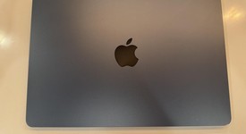 Good
													MacBook Air 2022 - 13" - Apple M2, Midnight, 256 GB, 8 GB, photo 1 of 6