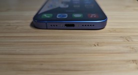 Good
													Apple iPhone 16 - T-Mobile, Ultramarine, 128 GB, A3081, photo 3 of 15