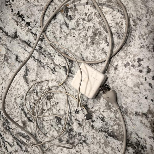 MacBook Air 2017 - 13 inch - 256 GB, Silver, 8 GB, Intel Core i5