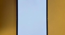 Good
													Samsung Galaxy Z Flip6 - Unlocked, White, 512 GB, 12 GB, SM-F741U1, photo 4 of 8