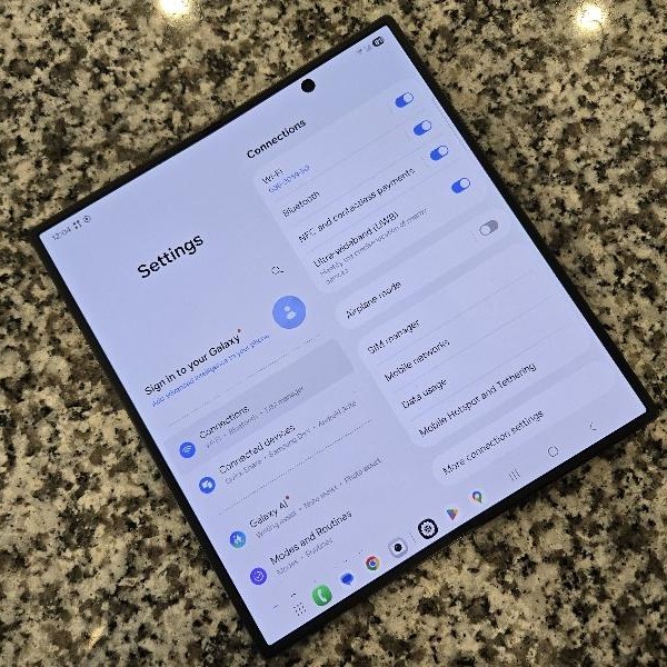 Samsung Galaxy Z Fold7 - Unlocked, 256 GB, Jetblack, 12 GB, SM-F966U1