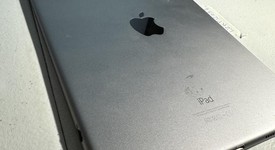 Good
													Apple iPad Pro 9.7" - Wi-Fi, Gray, 32 GB, A1673, photo 5 of 5