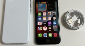 Fair
													Apple iPhone 7 - Unlocked, Black, 32 GB, A1778, GSM, photo 1 of 8