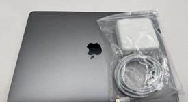 Good
													MacBook Air 2020 - 13" - Apple M1, Gray, 128 GB, 8 GB, photo 4 of 7