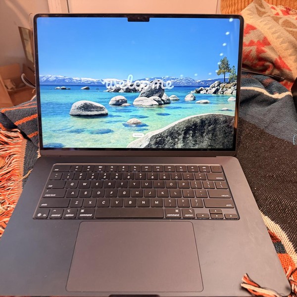 MacBook Air 2025 (M4) - 15 inch - 256 GB, Midnight, 16 GB, Apple M4