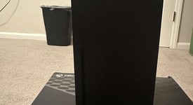 Good
													Xbox Series X (2020) - Black, 1 TB, standard, photo 3 of 8