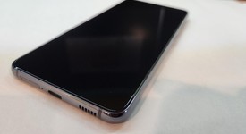 Good
													Samsung Galaxy S21 5G - Unlocked, Gray, 256 GB, 8 GB, SM-G991U1, photo 3 of 9