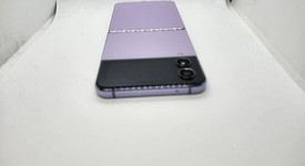 Good
													Samsung Galaxy Z Flip4 5G - Verizon, Purple, 256 GB, 8 GB, SM-F721U, photo 4 of 8