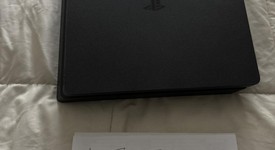 Mint
													PlayStation 4 Slim - Black, 1 TB, photo 2 of 10