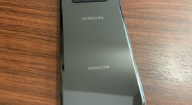 Good
													Samsung Galaxy S10 Plus - AT&T, Ceramic Black, 512 GB, 8 GB, SM-G975U, photo 3 of 3