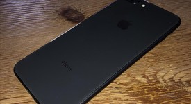 Good
													Apple iPhone 8 Plus - Verizon, Gray, 64 GB, A1864, photo 3 of 6