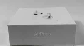 New
													Apple AirPods 3rd Gen - Lightning Case, photo 6 of 6