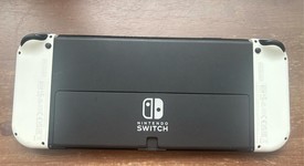 Good
													Nintendo Switch - OLED - White, 64 GB, photo 3 of 8