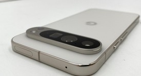 Mint
													Google Pixel 9 Pro XL - Unlocked, Porcelain, 256 GB, 16 GB, GGX8B, photo 4 of 5