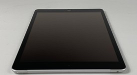 Good
													Apple iPad 9th Gen - Unlocked, Silver, 256 GB, A2603, photo 4 of 7