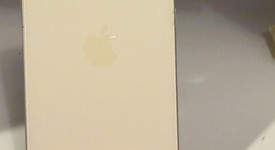 Fair
													Apple iPhone 15 - Unlocked, Yellow, 128 GB, A2846, photo 2 of 10