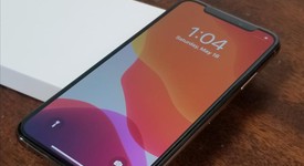Mint
													Apple iPhone Xs - Sprint, Gold, 64 GB, A1920, photo 5 of 12