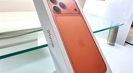 New
													Apple iPhone 17 Pro Max - Unlocked, Cosmic Orange, 512 GB, A3257, photo 5 of 5