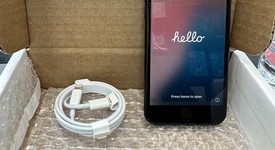 Mint
													Apple iPhone SE 3rd Gen 2022 - Unlocked, Midnight, 64 GB, A2595, photo 1 of 6