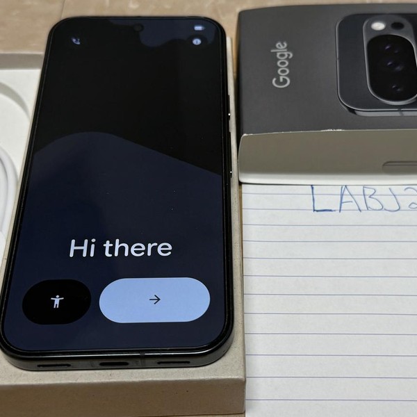 Google Pixel 10 Pro - Unlocked, 128 GB, Obsidian, G4QUR