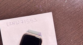 Good
													Apple Watch SE 2nd Gen 44mm - Unlocked, Starlight, A2727 - Cellular, Aluminum, photo 3 of 6