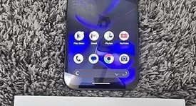 Mint
													Google Pixel 9a - Verizon, Obsidian, 128 GB, 8 GB, photo 5 of 10