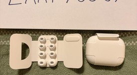 Used
													Apple AirPods Pro 3, photo 1 of 6