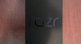 Mint
													Motorola Razr (2025) - Unlocked, Green, 256 GB, 8 GB, photo 4 of 8