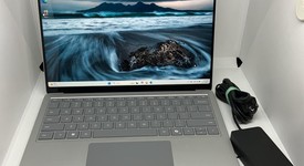 Good
													Microsoft Surface Laptop 7 - Platinum, 256 GB, 16 GB, 13.8", photo 1 of 12