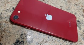Good
													Apple iPhone SE 3rd Gen 2022 - Unlocked, Red, 64 GB, A2595, photo 5 of 13