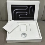 Good MacBook Pro 2024 - 16 inch - 1 TB, Silver, 64 GB, Apple M4 Max 16-core