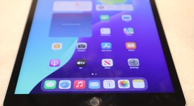 Good
													Apple iPad 9th Gen - Wi-Fi, Silver, 64 GB, A2602, photo 1 of 9