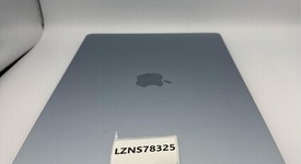 Fair
													MacBook Air 2025 (M4) - 15" - Apple M4, Sky Blue, 256 GB, 16 GB, photo 6 of 6