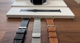Good
													Apple Watch Series 9 45mm - Unlocked, Silver, A2984 - Cellular, Stainless, photo 1 of 8