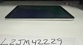 Mint
													Apple iPad 10th Gen - Wi-Fi, Silver, 256 GB, A2696, photo 4 of 8