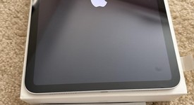 Good
													Apple iPad 10th Gen - Wi-Fi, Silver, 64 GB, A2696, photo 2 of 5