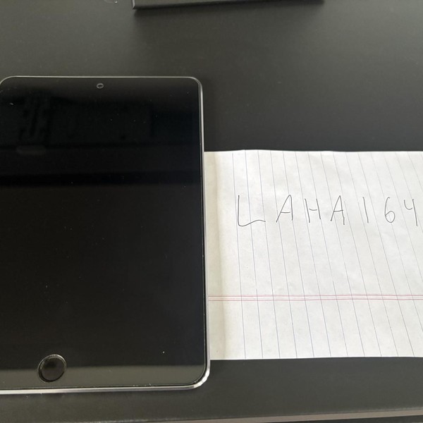 Apple iPad Mini 4 - Wi-Fi, 128 GB, Gray
