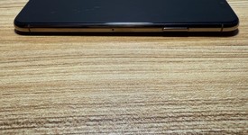 Fair
													Apple iPhone 11 Pro Max - Unlocked, Gold, 64 GB, A2161, photo 4 of 8