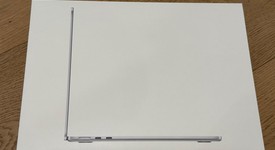 Good
													MacBook Air 2022 - 13" - Apple M2, Silver, 256 GB, 8 GB, photo 3 of 16