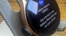 Good
													Samsung Galaxy Watch4 - Unlocked, Gold, 40mm, photo 3 of 6