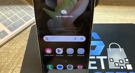 Good
													Samsung Galaxy Z Flip4 5G - Unlocked, Rose Gold, 512 GB, 8 GB, SM-F721U1, photo 1 of 6