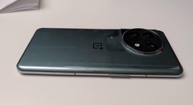 Mint
													OnePlus 11 - Unlocked, Green, 256 GB, 16 GB, CPH2451, photo 4 of 8