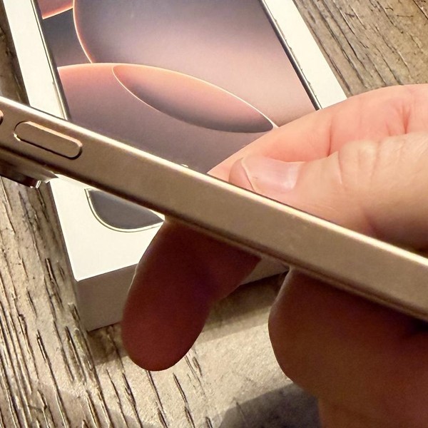 Apple iPhone 16 Pro Max - Unlocked, 512 GB, Desert, A3084