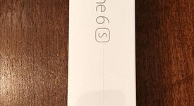 New
													Apple iPhone 6S - Cricket, Grey, 32 GB, A1633, photo 2 of 2