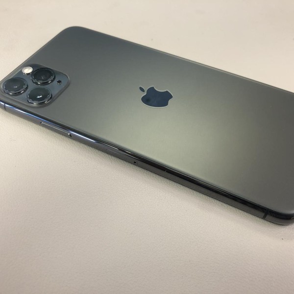 Apple iPhone 11 Pro Max - Unlocked, Gray, 64 GB, A2161