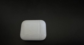 Used
													Apple AirPods 2nd Gen - Lightning Case, photo 5 of 5