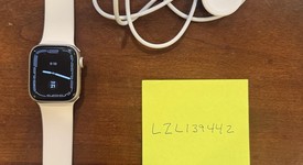Good
													Apple Watch Series 9 41mm - Unlocked, Starlight, A2982 - Cellular, Aluminum, photo 1 of 8