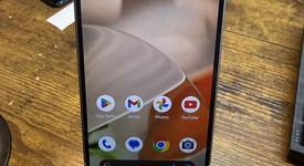 Good
													Google Pixel 9 - Unlocked, Porcelain, 128 GB, 12 GB, G2YBB, photo 6 of 6