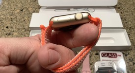 Good
													Apple Watch Series 1 38mm - Gold, 8 GB, A1802, photo 3 of 7