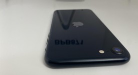 Fair
													Apple iPhone SE 3rd Gen 2022 - Unlocked, Midnight, 128 GB, A2595, photo 2 of 13